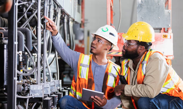 Best Local Electrician Companies  in Belleair Beach, FL