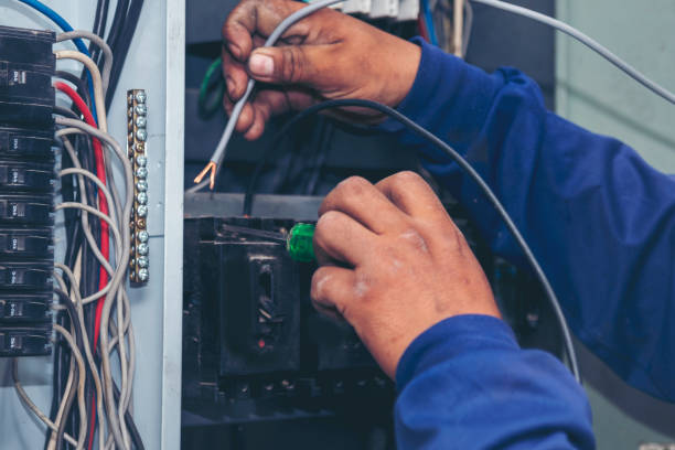 Best Affordable Electrician  in Belleair Beach, FL