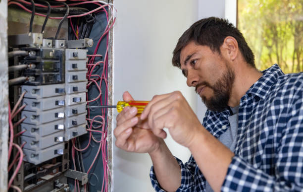 Best Electrical Installation Contractor  in Belleair Beach, FL